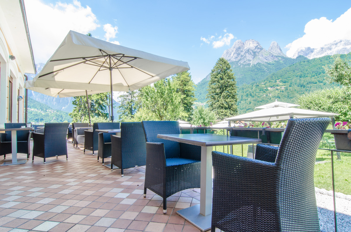 Giardino con vista sulle Dolomiti