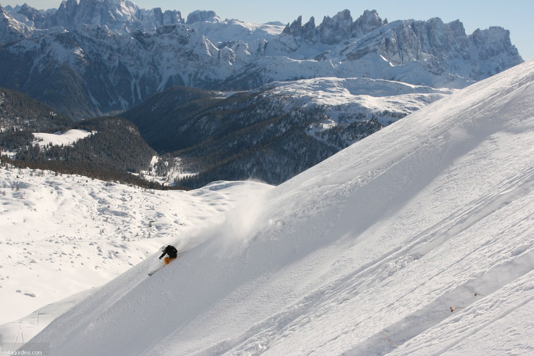 Discesa fuoripista Cima Uomo